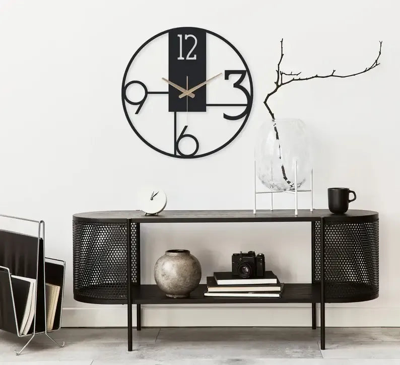 Minimalist wall clock