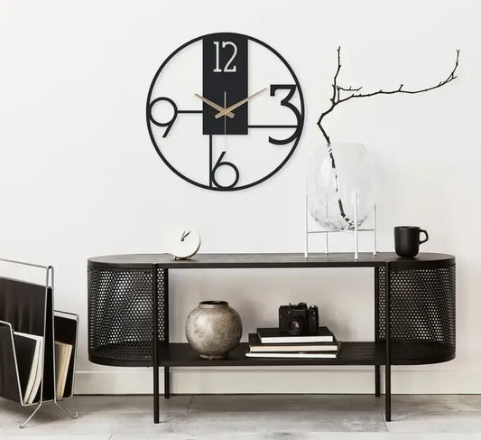 Minimalist wall clock