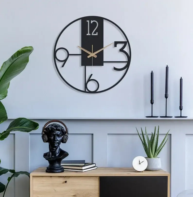 Minimalist wall clock